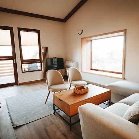 еко къщи марциганица Къмпинг *